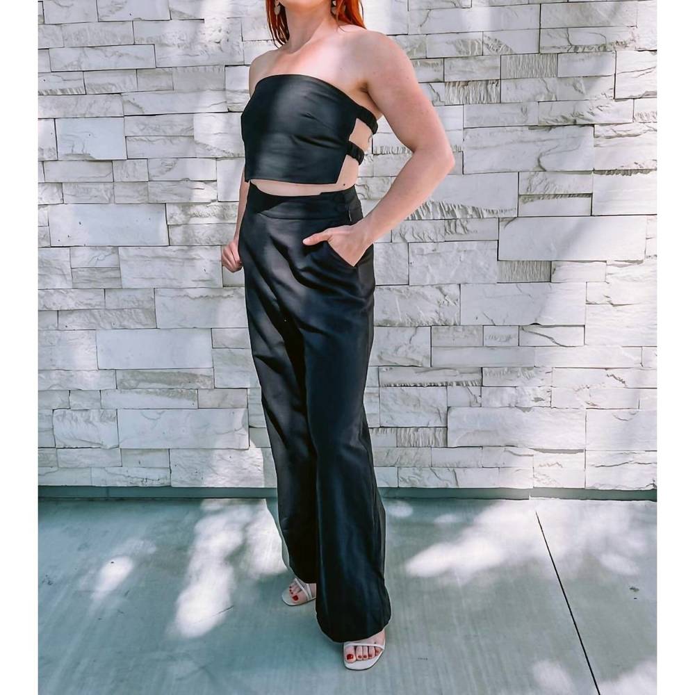 NEW CRESCENT linen bandeau top and pant set in black